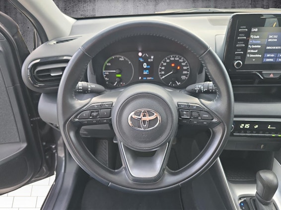 Vehicle image 5 Vehicle image 5