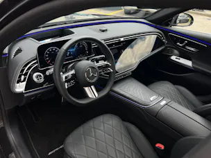 Mercedes-Benz E 400 e AMG Line 4matic