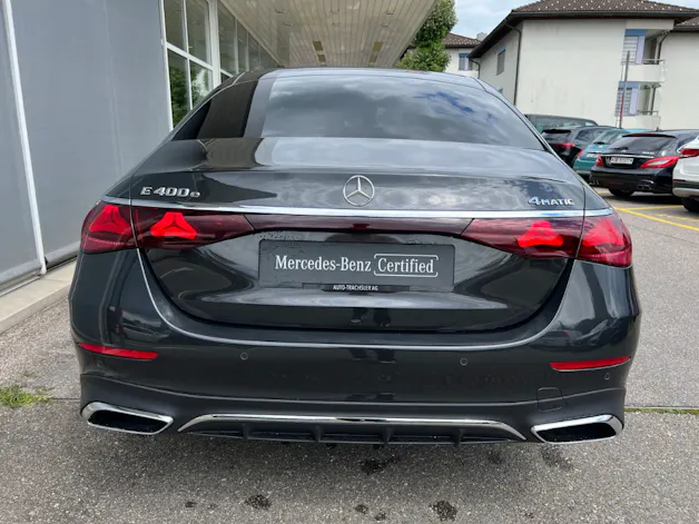 Mercedes-Benz E 400 e AMG Line 4matic