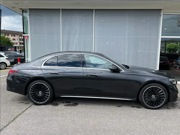 Mercedes-Benz E 400 e AMG Line 4matic