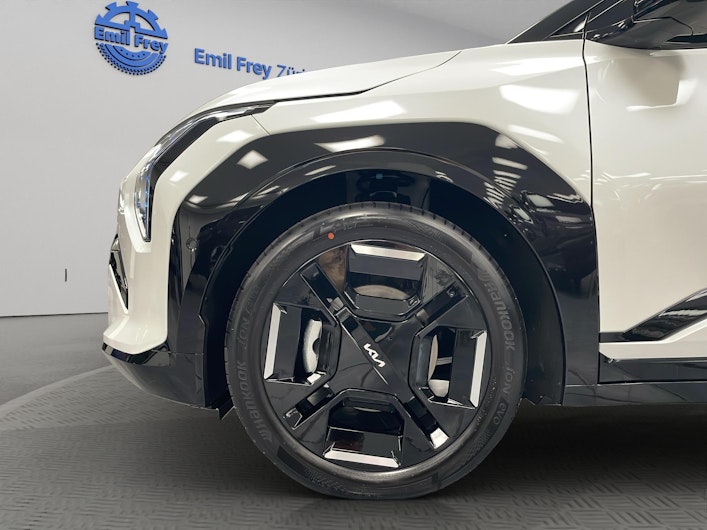 Vehicle image KIA EV3