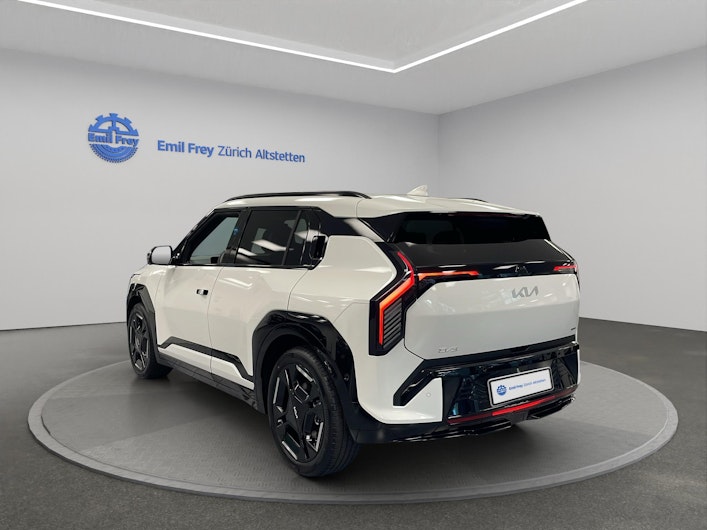 Vehicle image KIA EV3