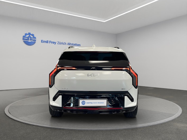 Vehicle image KIA EV3