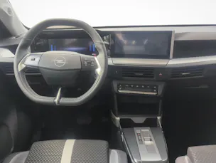 Opel Frontera 1.2 T HEV Edition