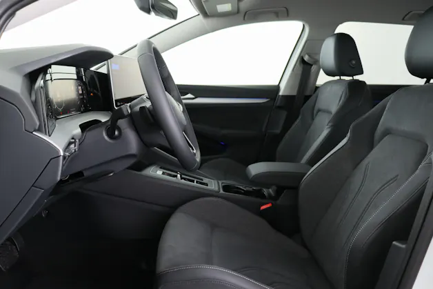 VW Golf Variant 1.5 eTSI mHEV Life