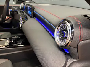 Mercedes-Benz CLA 250 4M - AMG / 360 Grad Kamera / Soundsystem / Ambiente-Licht