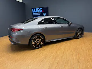 Mercedes-Benz CLA 250 4M - AMG / 360 Grad Kamera / Soundsystem / Ambiente-Licht
