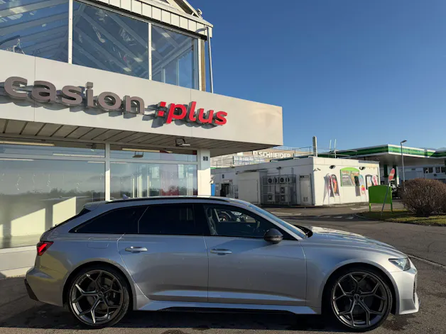 Audi RS6 Avant 4.0 TFSI V8 Performance quattro