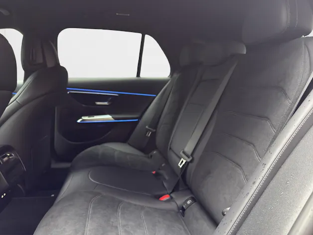 Mercedes-Benz E 300 de T 4Matic 9G-Tronic