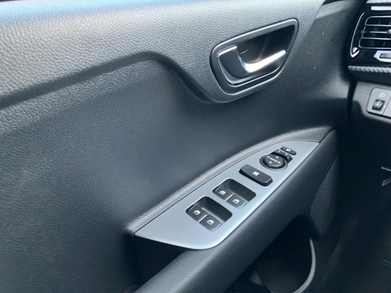 Fahrzeugbild 6 Fahrzeugbild 6