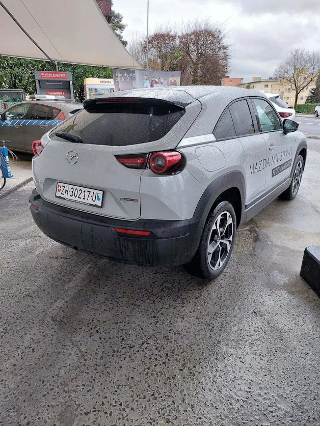 Mazda MX-30 e-Skyactiv R-EV Advantage