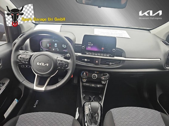 Vehicle image 9 Vehicle image 9