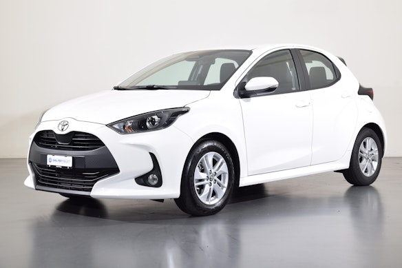 TOYOTA Yaris 1.5 VVT-i HSD Comfort 1