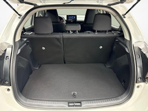 Vehicle image TOYOTA Yaris 1.5 VVT-i HSD Comfort