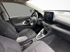 Vehicle image TOYOTA Yaris 1.5 VVT-i HSD Comfort