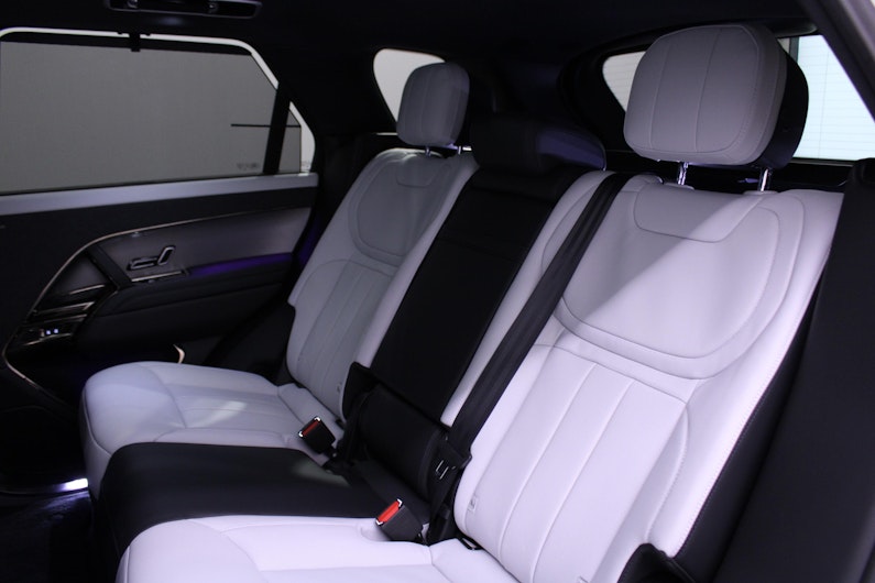 Vehicle image LAND ROVER RANGE ROVER SPORT