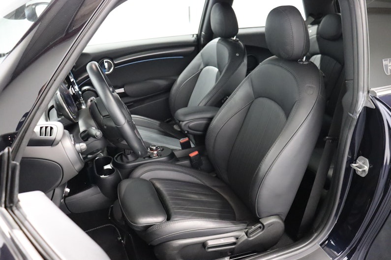 Vehicle image MINI MINI