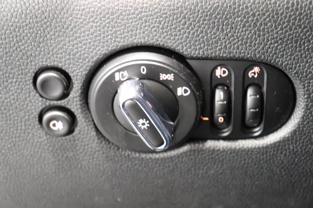 Mini F56 Cooper SE