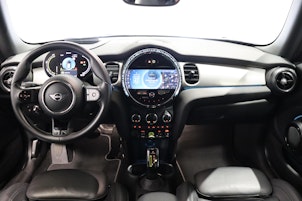 Vehicle image MINI F56 Cooper SE