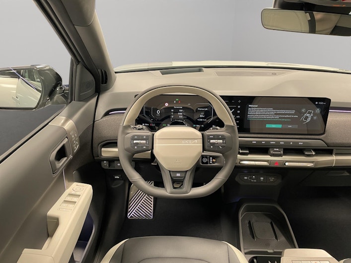 Vehicle image KIA EV3