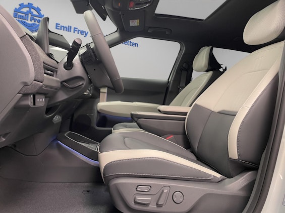 image du véhicule 6 image du véhicule 6