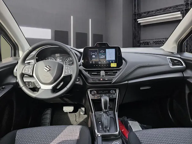 Suzuki S-Cross 1.4 T Compact+ Hybrid 4x4