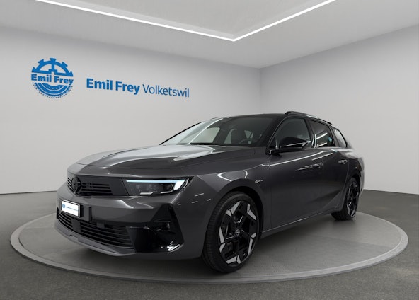 First vehicle image First vehicle image