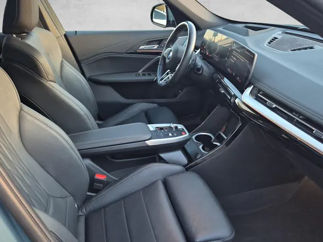 BMW X1 23i xDrive paddles