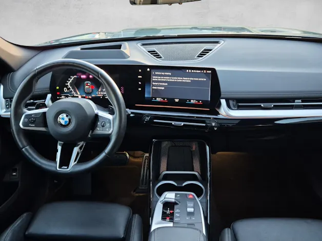 BMW X1 23i xDrive paddles