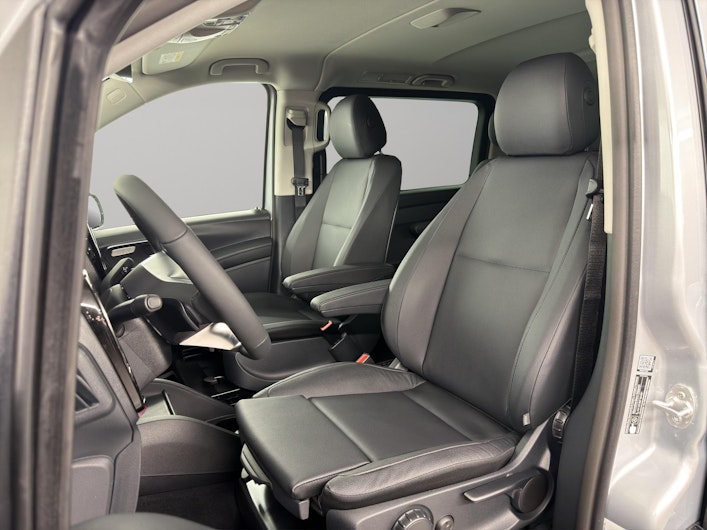 Vehicle image MERCEDES-BENZ VITO