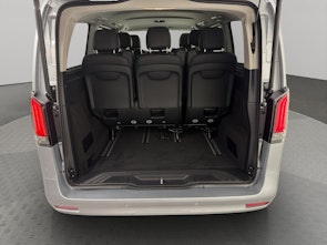 Vehicle image MERCEDES-BENZ Vito 116 Kombi L 2.0 CDI Select Family 4Matic