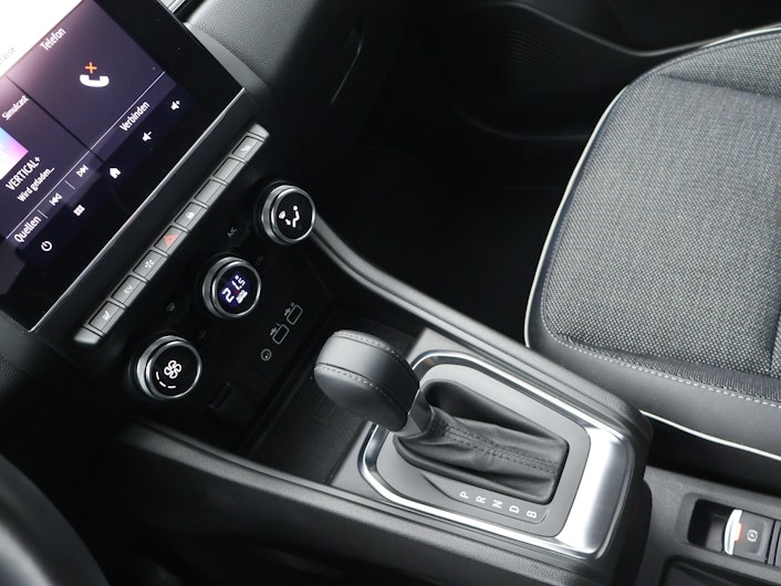 Vehicle image MITSUBISHI ASX