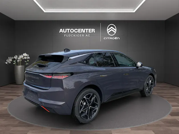 DS Automobiles No4 1.2 Hybrid Pallas