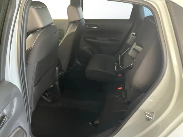 Honda Jazz 1.5 i-MMD Crosstar Advance - mit Aktionsleasing 1.9% und 8 Jahren Garantie!