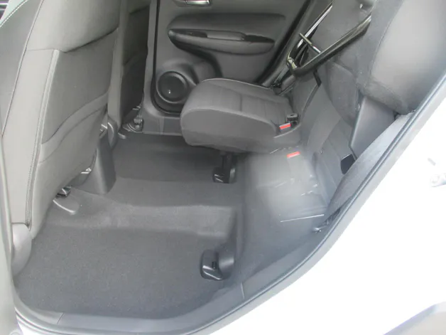 Honda Jazz 1.5 i-MMD Crosstar Advance - mit Aktionsleasing 1.9% und 8 Jahren Garantie!