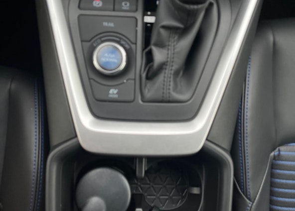 Vehicle image 14 Vehicle image 14