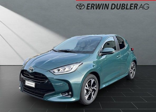 First vehicle image First vehicle image