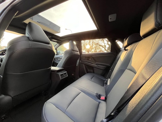 Vehicle image 12 Vehicle image 12