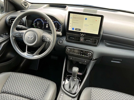 Vehicle image 9 Vehicle image 9