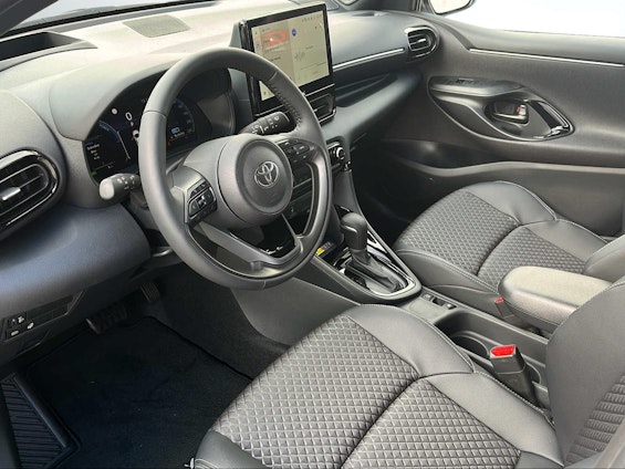 Vehicle image 7 Vehicle image 7