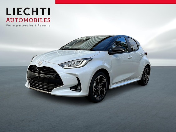 First vehicle image First vehicle image