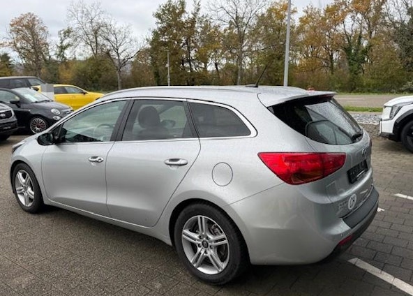 Vehicle image 3 Vehicle image 3