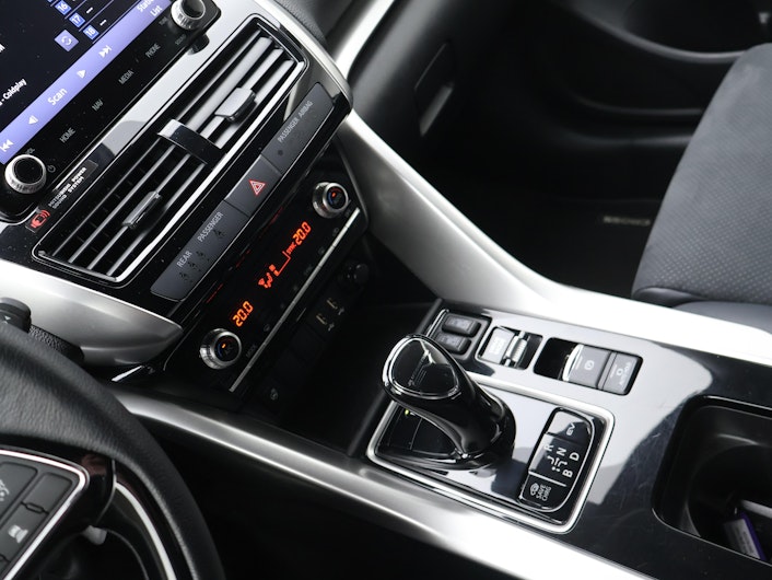 Vehicle image MITSUBISHI ECLIPSE CROSS