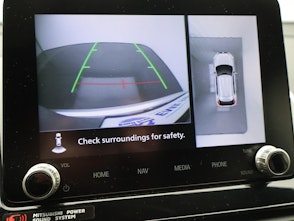 Vehicle image MITSUBISHI Eclipse Cross 2.4 PHEV Intense 4x4