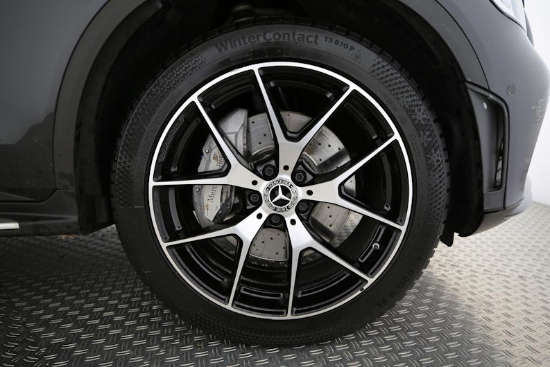 Fahrzeugbild MERCEDES-BENZ GLC 200