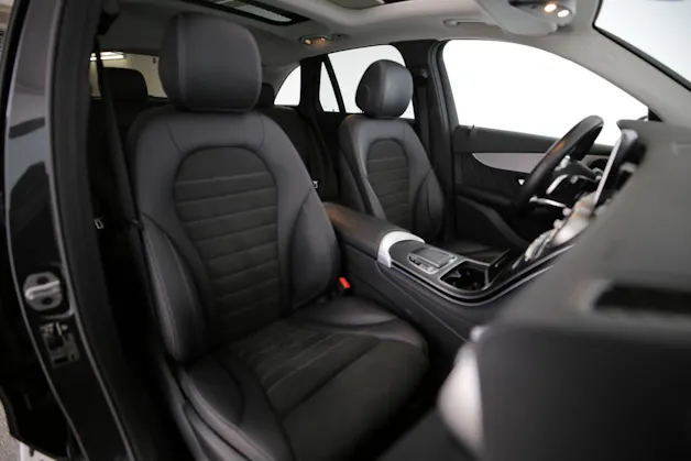 Mercedes-Benz GLC 200 AMG Line 4m
