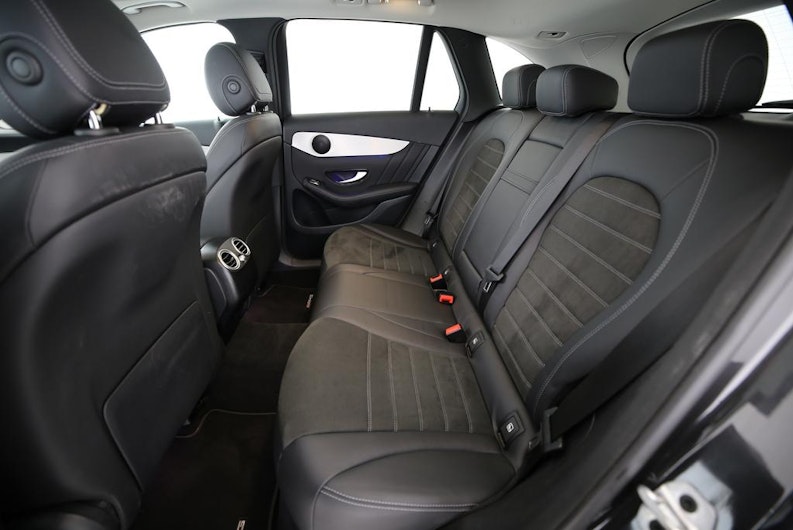 Fahrzeugbild MERCEDES-BENZ GLC 200