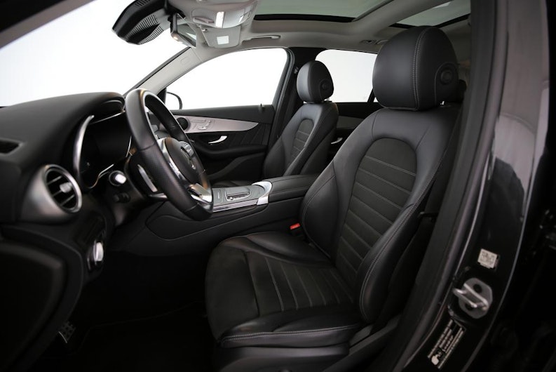 Fahrzeugbild MERCEDES-BENZ GLC 200