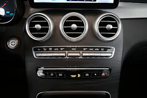 Mercedes-Benz GLC 200 AMG Line 4m