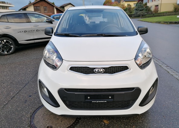 Vehicle image 2 Vehicle image 2